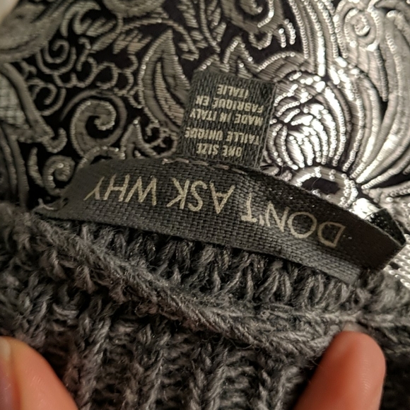 Don't Ask Why AEO grey slash sweater - Picture 4 of 5